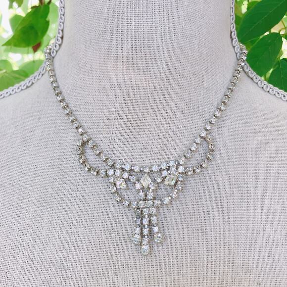 VTG Mid Century Rhinestone Bib Necklace 1950s Glamorous Sparkling Bridal Refined - Picture 3 of 10